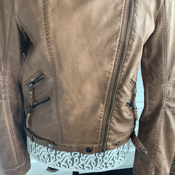⭐️Blu Pepper Faux Leather Jacket⭐️ - Picture 11 of 14